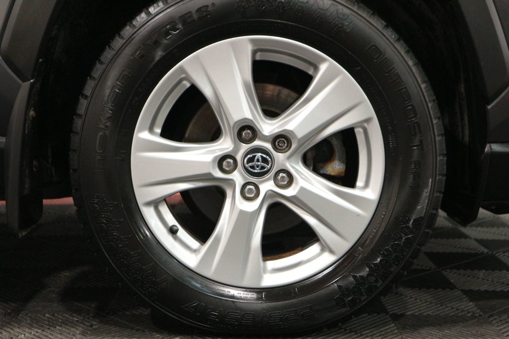 Toyota RAV4 Hybrid XLE*JAMAIS ACCIDENTÉ* 2019 à Québec, Québec - 11 - w1024h768px