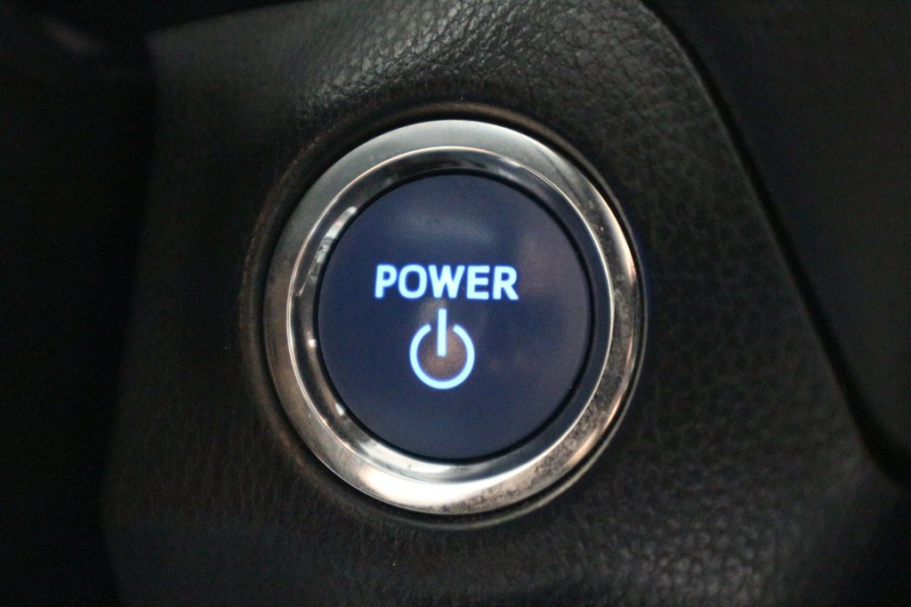 Toyota RAV4 Hybrid XLE*JAMAIS ACCIDENTÉ* 2019 à Québec, Québec - 22 - w1024h768px