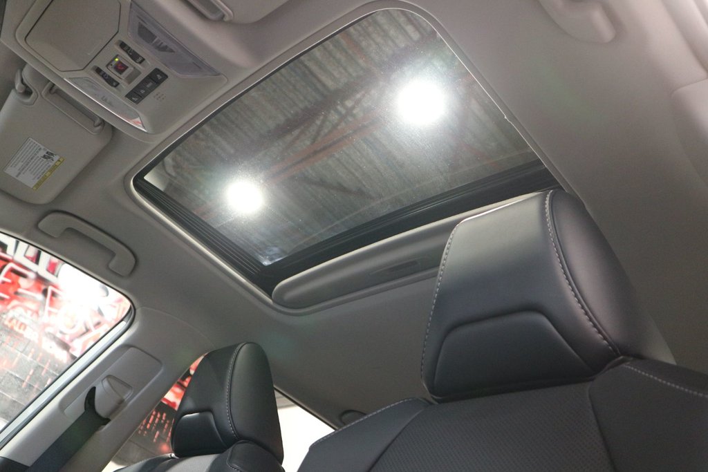 Toyota RAV4 Hybrid Limited*4X4* 2021 à Quebec, Québec - 14 - w1024h768px