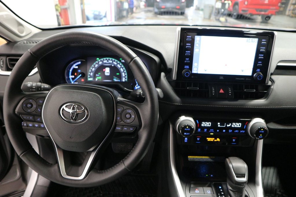 Toyota RAV4 Hybrid Limited*4X4* 2021 à Quebec, Québec - 19 - w1024h768px