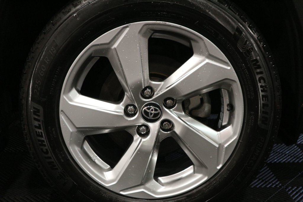 Toyota RAV4 Hybrid Limited*4X4* 2021 à Quebec, Québec - 11 - w1024h768px