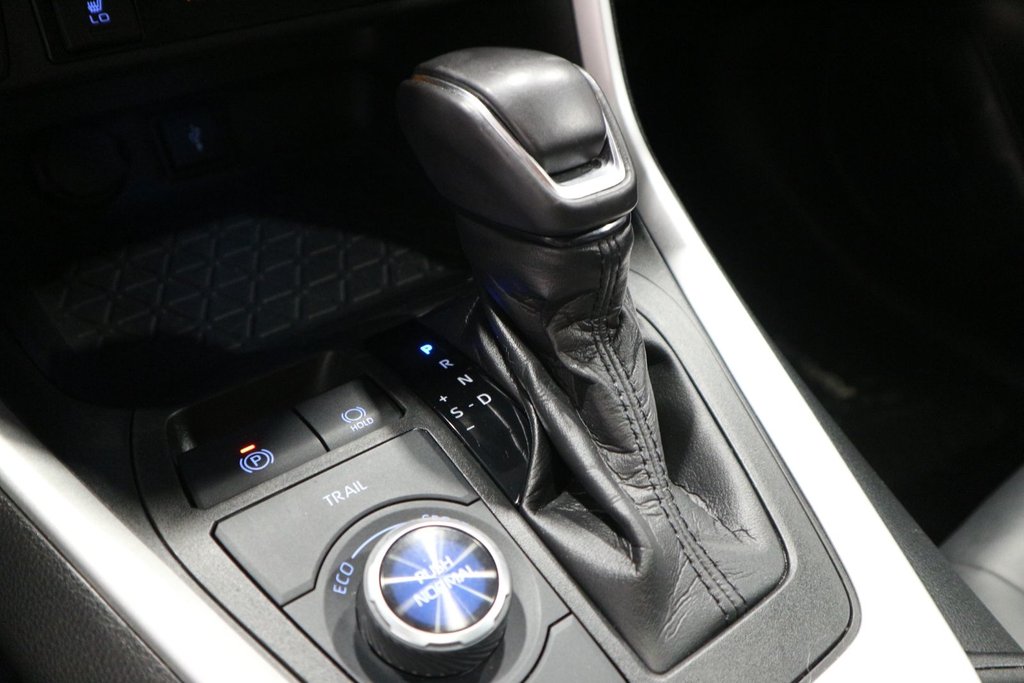 2021 Toyota RAV4 Hybrid XLE*CUIR* in Quebec, Quebec - 25 - w1024h768px