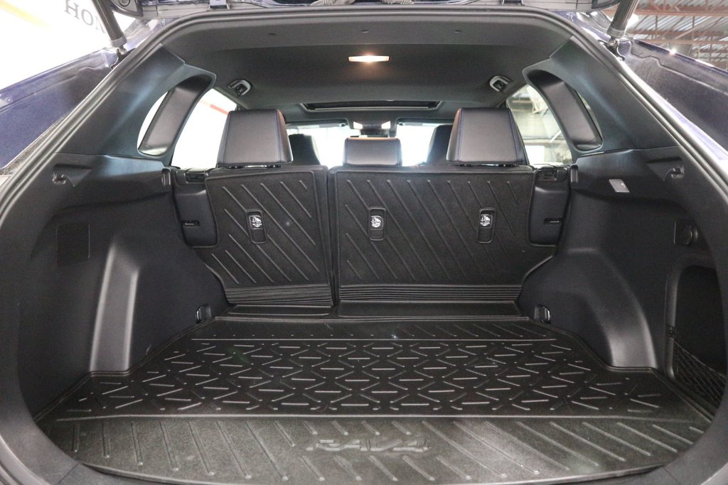 2021 Toyota RAV4 Hybrid XLE*CUIR* in Quebec, Quebec - 27 - w1024h768px