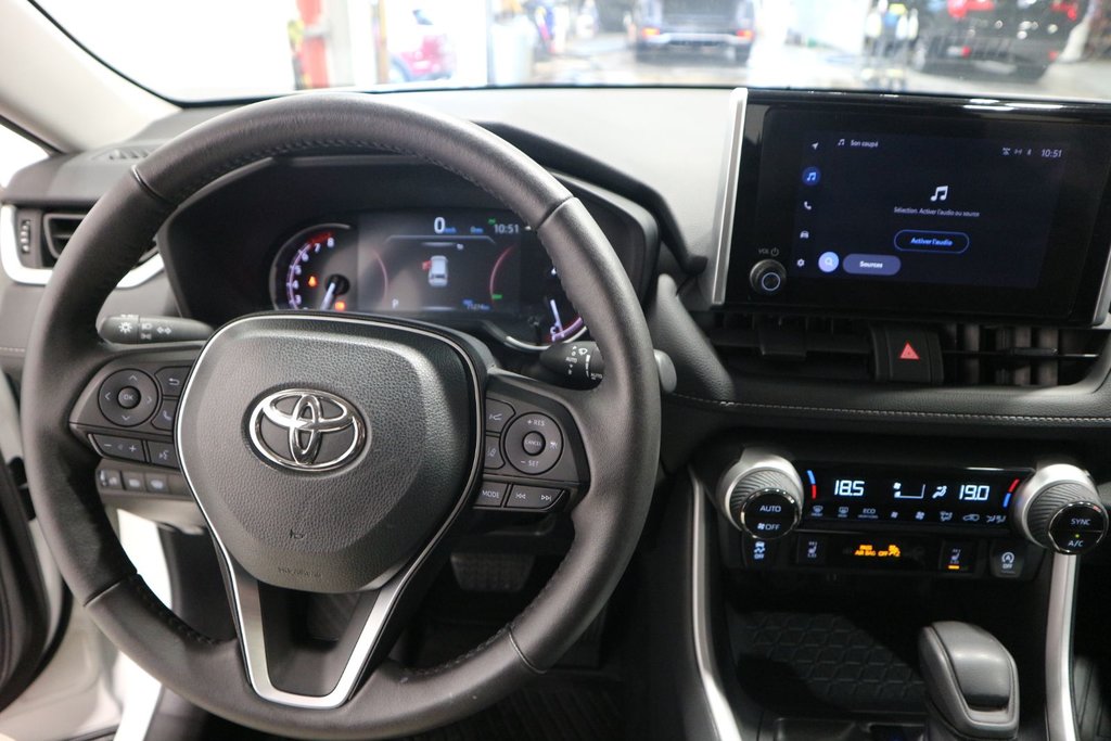 2023 Toyota RAV4 XLE*TOIT OUVRANT* in Quebec, Quebec - 18 - w1024h768px