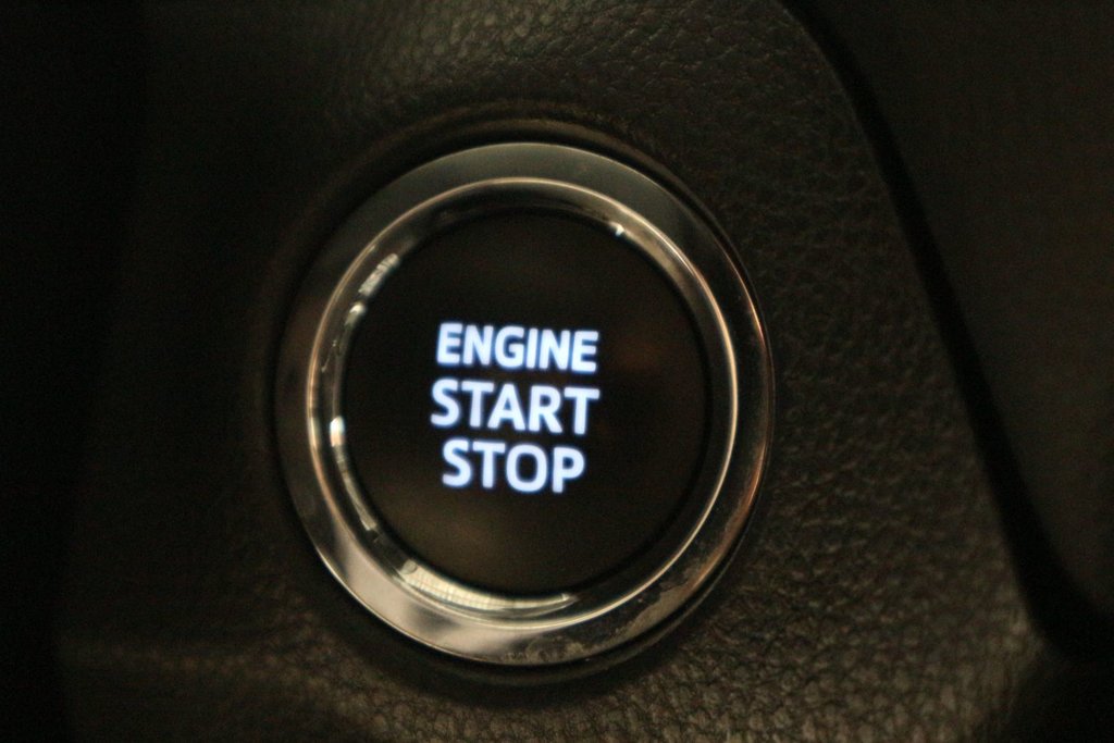 2023 Toyota RAV4 XLE*TOIT OUVRANT* in Quebec, Quebec - 21 - w1024h768px
