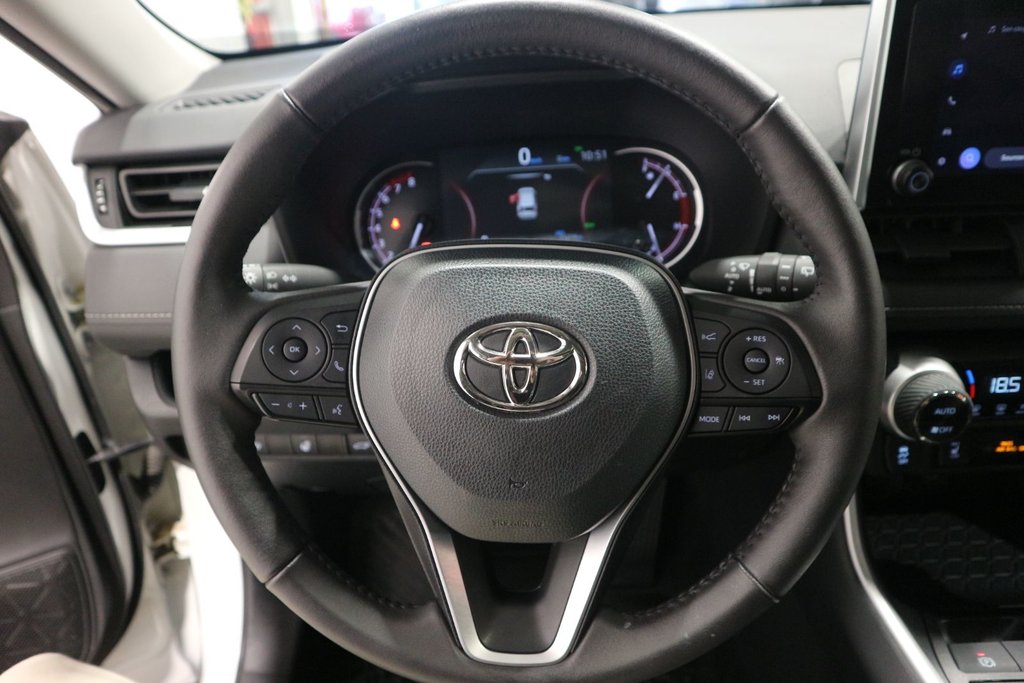 2023 Toyota RAV4 XLE*TOIT OUVRANT* in Quebec, Quebec - 19 - w1024h768px