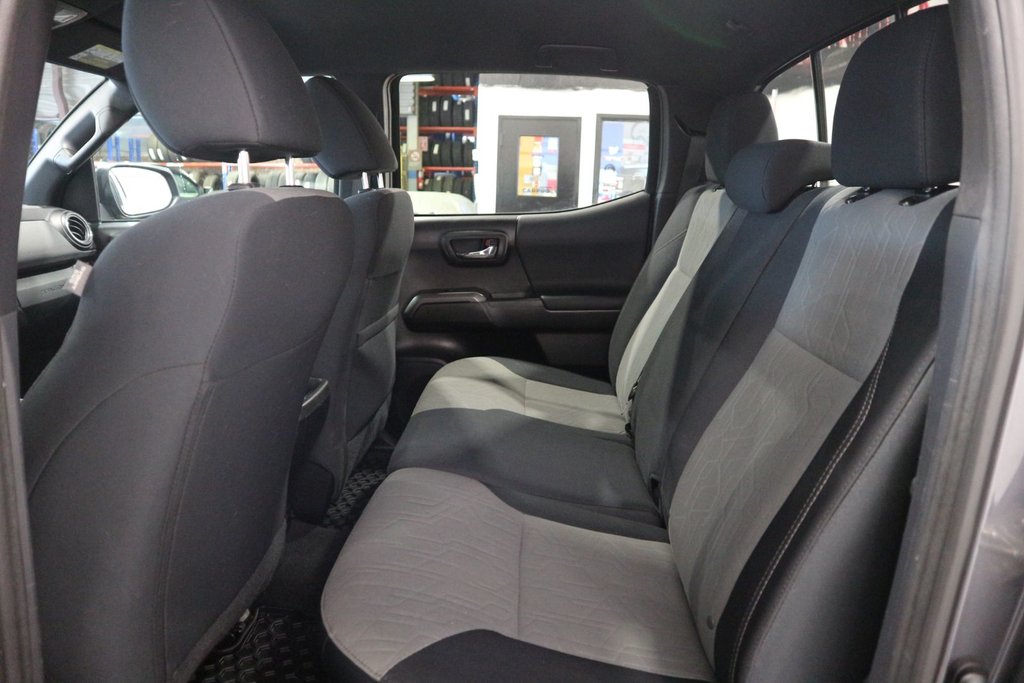 Toyota Tacoma TRD SPORT*JAMAIS ACCIDENTÉ* 2020 à Quebec, Québec - 26 - w1024h768px