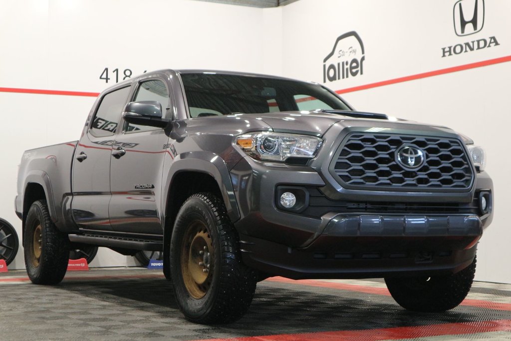 Toyota Tacoma TRD SPORT*JAMAIS ACCIDENTÉ* 2020 à Quebec, Québec - 1 - w1024h768px