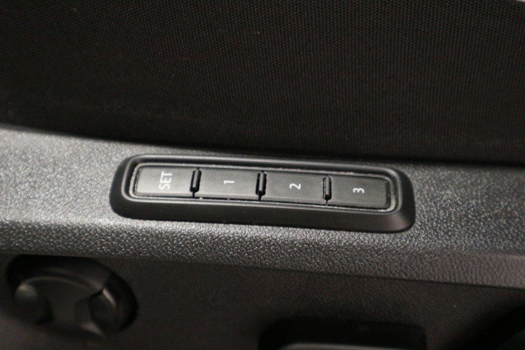 2023 Volkswagen Atlas Cross Sport Execline*R-LINE* in Quebec, Quebec - 17 - w1024h768px