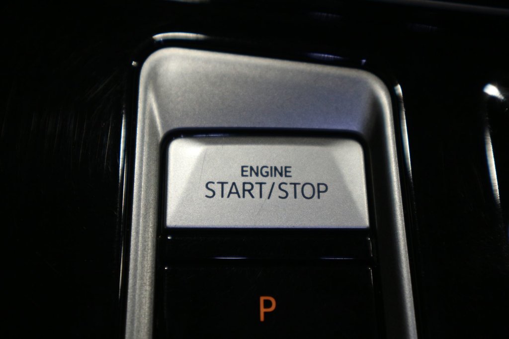 2024 Volkswagen Atlas Cross Sport Highline*CUIR* in Quebec, Quebec - 24 - w1024h768px