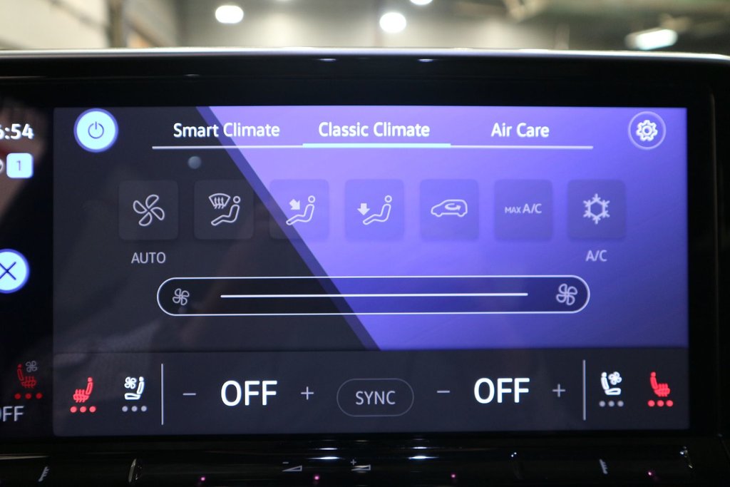 2024 Volkswagen Atlas Cross Sport Highline*CUIR* in Quebec, Quebec - 26 - w1024h768px