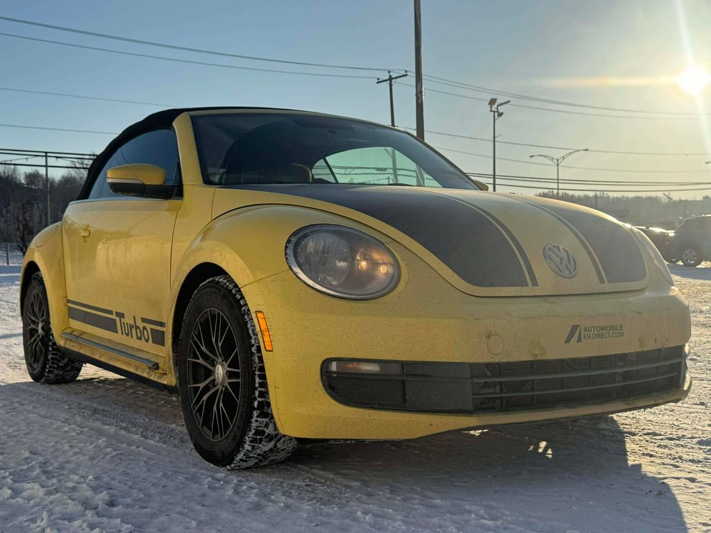 Volkswagen Beetle Convertible Trendline+*JAMAIS ACCIDENTÉ* 2015 à Québec, Québec - 1 - w1024h768px