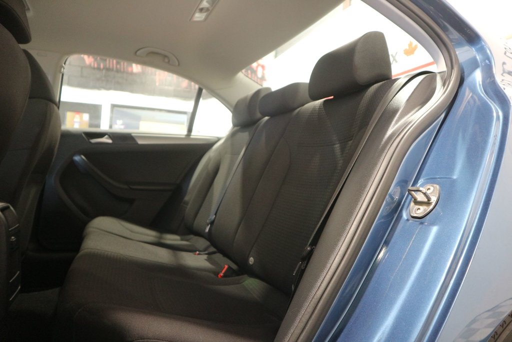 Volkswagen Jetta Confortline*JAMAIS ACCIDENTÉ* 2016 à Québec, Québec - 23 - w1024h768px