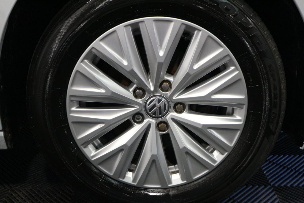Volkswagen Jetta Comfortline*MANUELLE* 2019 à Québec, Québec - 11 - w1024h768px