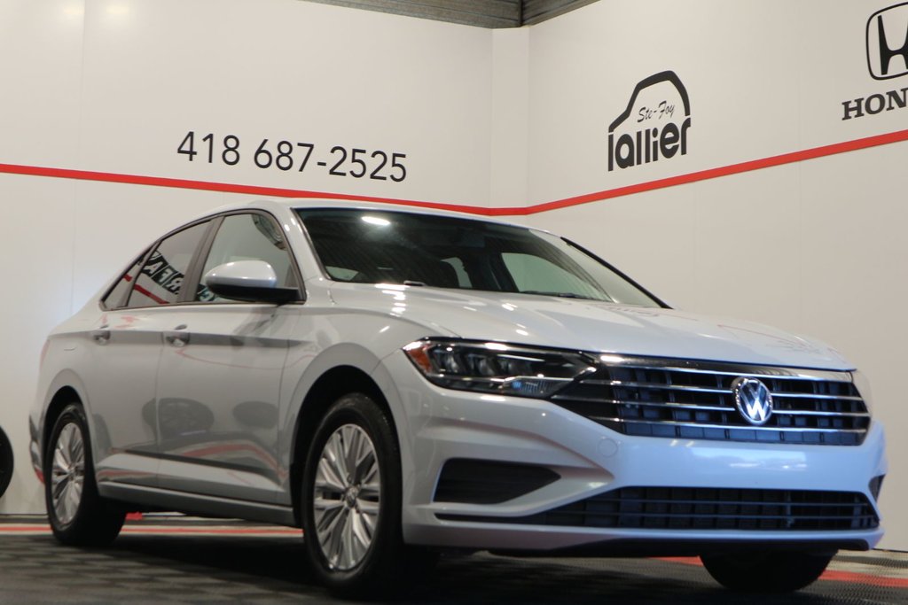 Volkswagen Jetta Comfortline*MANUELLE* 2019 à Québec, Québec - 1 - w1024h768px