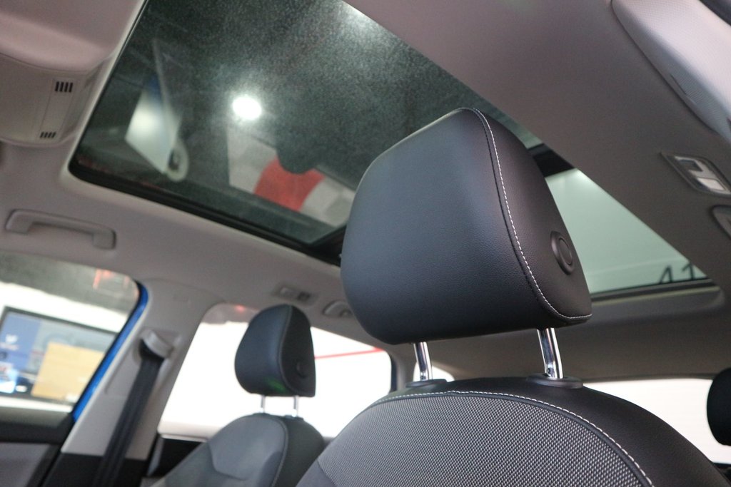 2022 Volkswagen Taos Comfortline*TOIT PANORAMIQUE* in Quebec, Quebec - 13 - w1024h768px