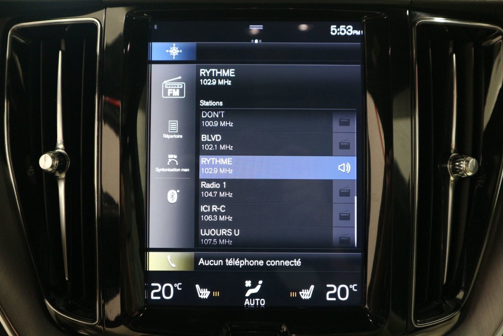 Volvo XC60 Momentum*TOIT PANORAMIQUE* 2018 à Québec, Québec - 23 - w1024h768px