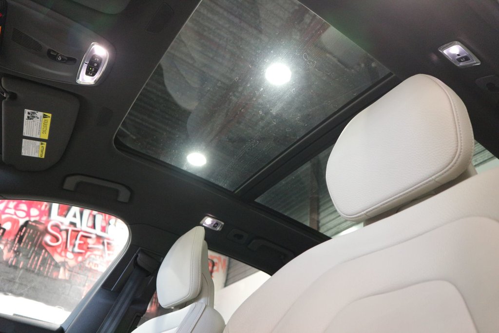 Volvo XC60 Momentum*TOIT PANORAMIQUE* 2018 à Québec, Québec - 15 - w1024h768px