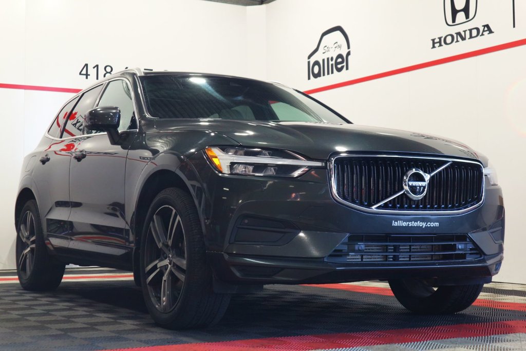 Volvo XC60 Momentum*TOIT PANORAMIQUE* 2018 à Québec, Québec - 1 - w1024h768px