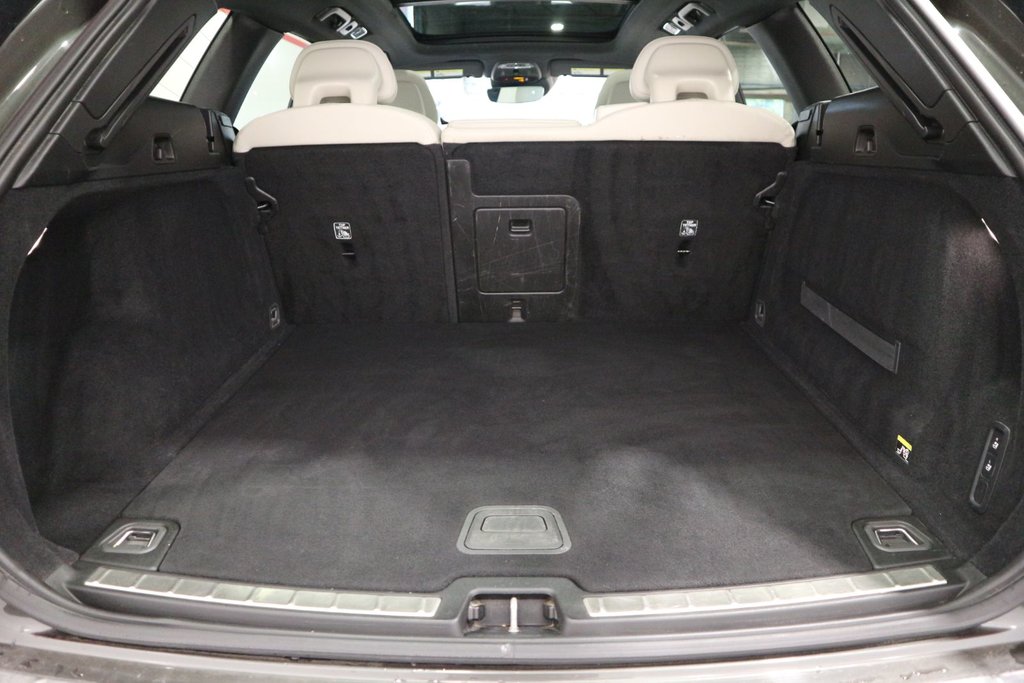 Volvo XC60 Momentum*TOIT PANORAMIQUE* 2018 à Québec, Québec - 27 - w1024h768px