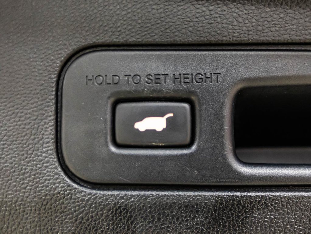 Acura MDX Tech SH-AWD V6 I TOIT OUVRANT I CUIR I MAGS I SIEGES CHAUFFANTS I CARPLAY I SECURITE ACTIVE 2022 à Montréal, Québec - 15 - w1024h768px