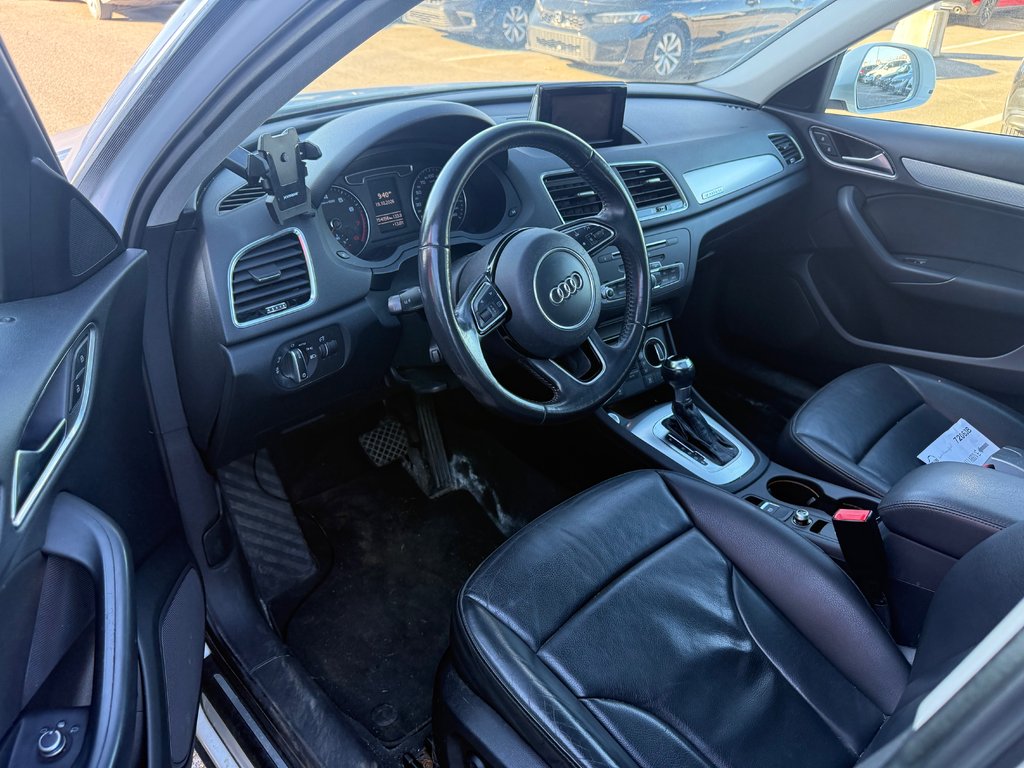 2018 Audi Q3 Progressiv/AWD/JAMAIS ACCIDENTÉ in Montréal, Quebec - 10 - w1024h768px