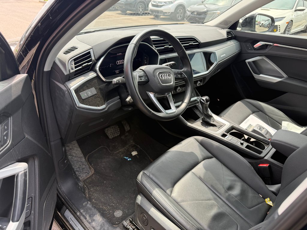 2022 Audi Q3 TECHNIK/S-LINE/TOIT PANO/SYSTÈME SONOS in Lachenaie, Quebec - 10 - w1024h768px