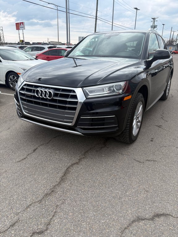 2019 Audi Q5 Komfort in Lachenaie, Quebec - 1 - w1024h768px