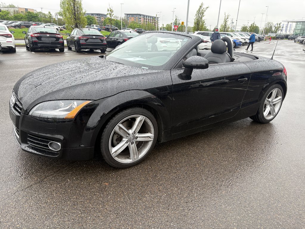 2012 Audi TT CABRIOLET in Lachenaie, Quebec - 1 - w1024h768px