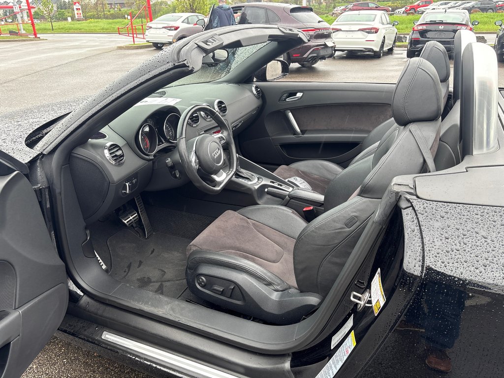 2012 Audi TT CABRIOLET in Lachenaie, Quebec - 7 - w1024h768px