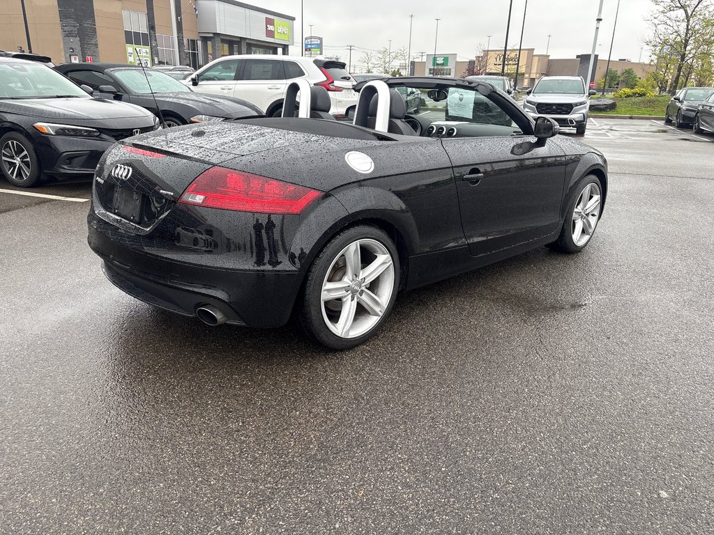 2012 Audi TT CABRIOLET in Lachenaie, Quebec - 4 - w1024h768px