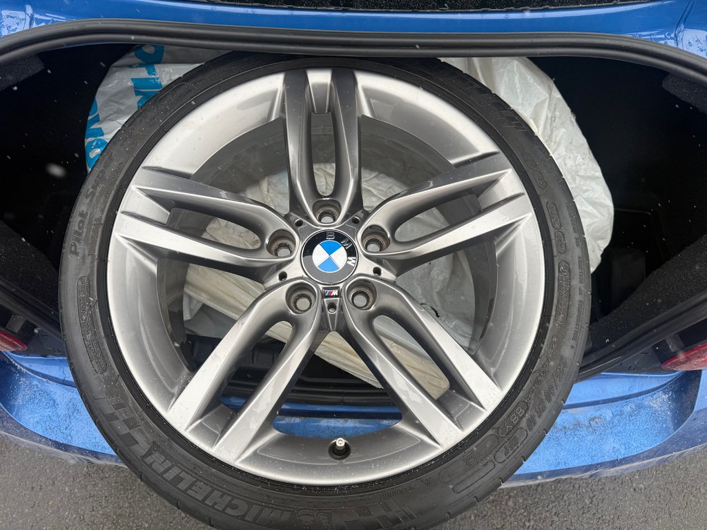 2017 BMW 2 Series 230i xDrive in Montreal, Quebec - 3 - w1024h768px