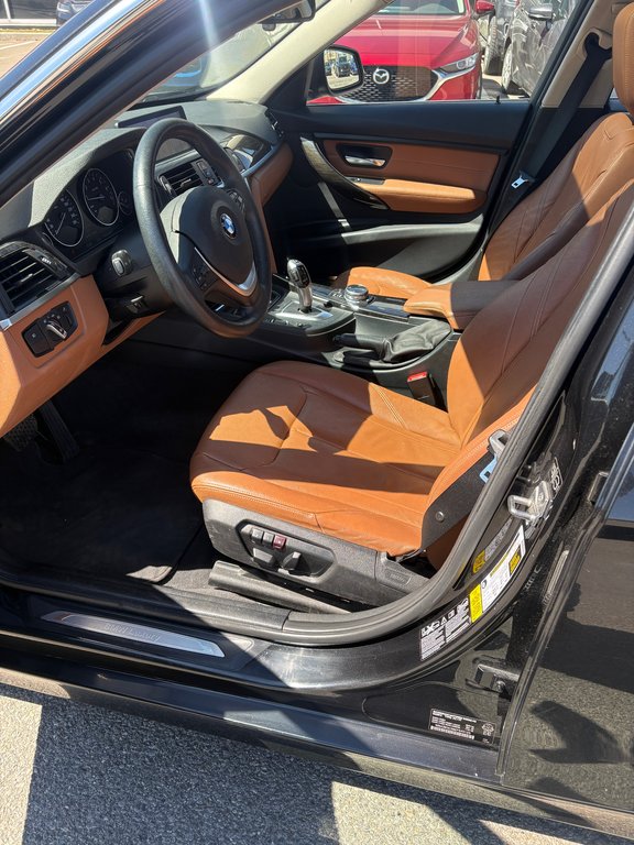 BMW 3 Series 328i xDrive 2014 à Montréal, Québec - 9 - w1024h768px