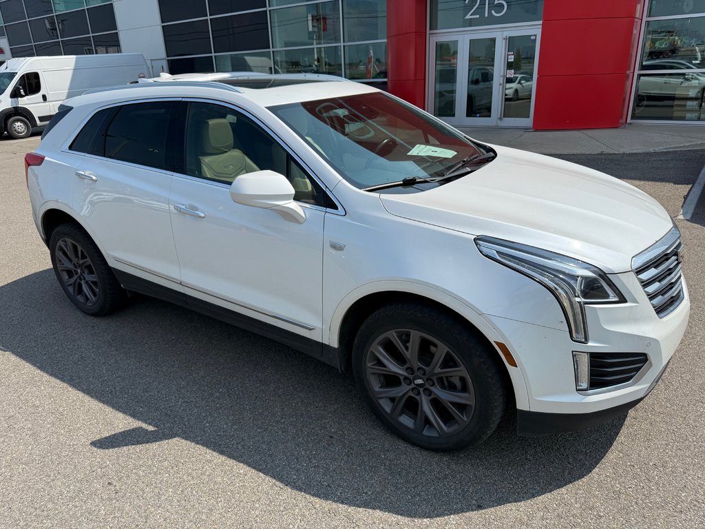 2019 Cadillac XT5 Luxury AWD/JAMAIS ACCIDENTÉ in Lachenaie, Quebec - 7 - w1024h768px