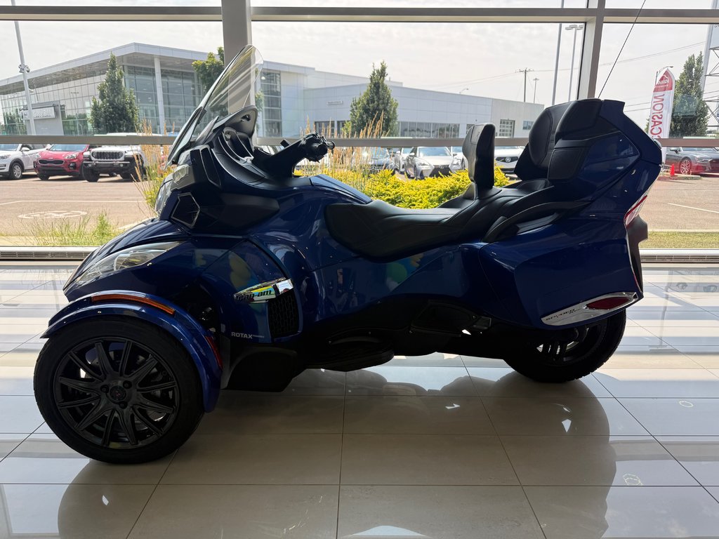 Can-Am Spyder SYPER ROADSTER RT 2013 à Lachenaie, Québec - 8 - w1024h768px