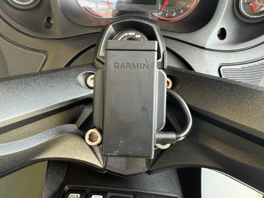 Can-Am Spyder RT-S SE 5 2013 à Lachenaie, Québec - 20 - w1024h768px