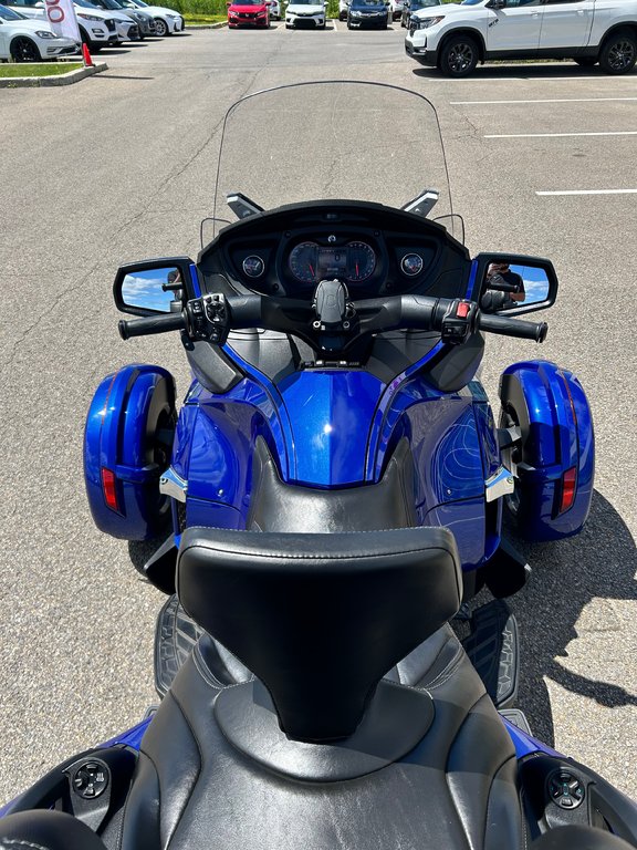 Can-Am Spyder RT-S SE 5 2016 à Lachenaie, Québec - 7 - w1024h768px