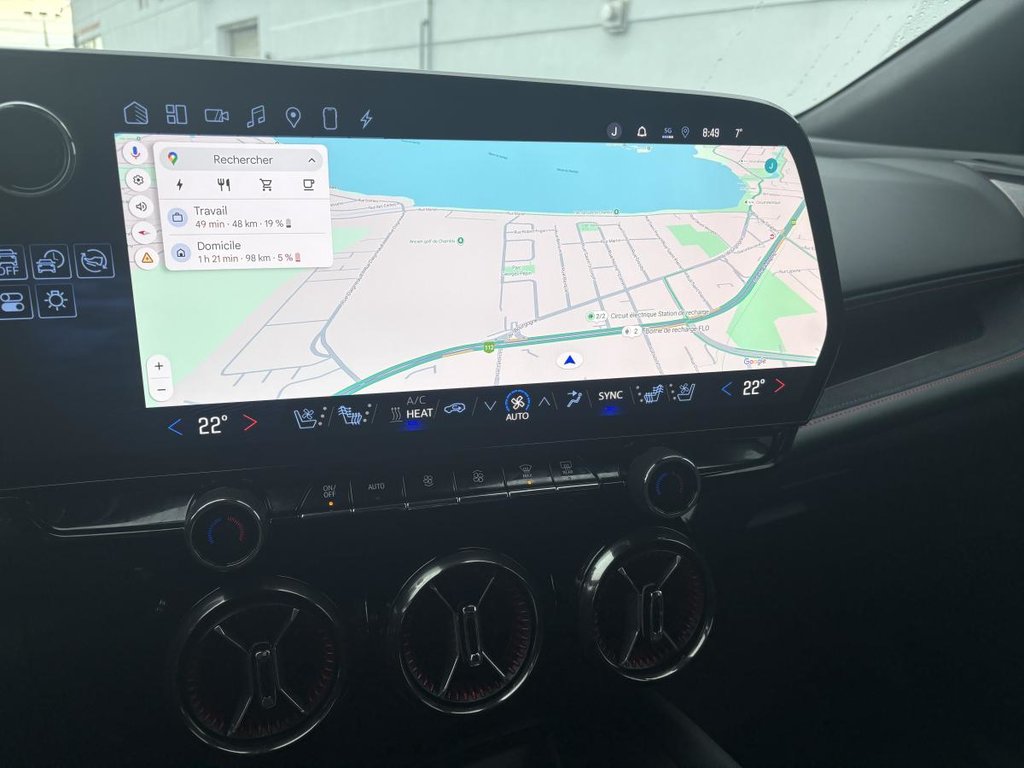 2024 Chevrolet Blazer EV EAWD 1RS 1 PROPRIO JAMAIS ACCIDENTÉ in , Quebec - 9 - w1024h768px