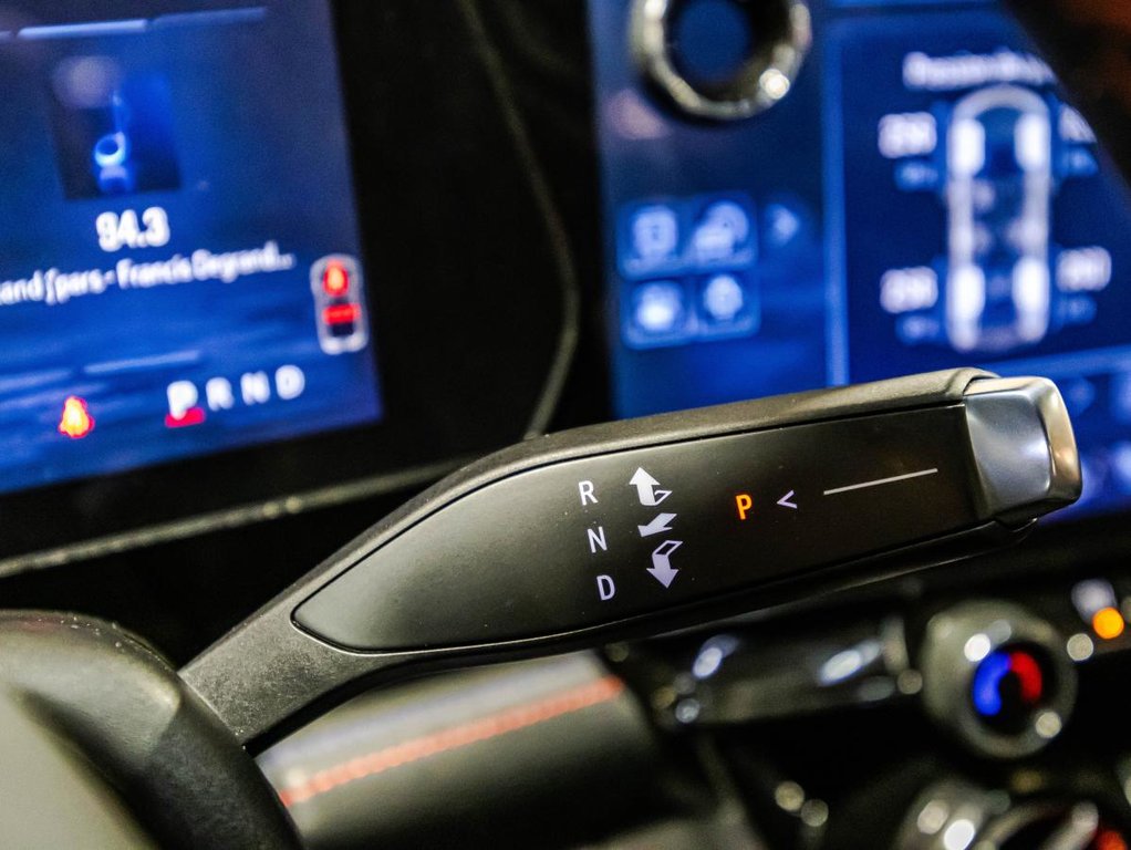 2024 Chevrolet Blazer EV EAWD 1RS 1 PROPRIO JAMAIS ACCIDENTÉ in , Quebec - 27 - w1024h768px