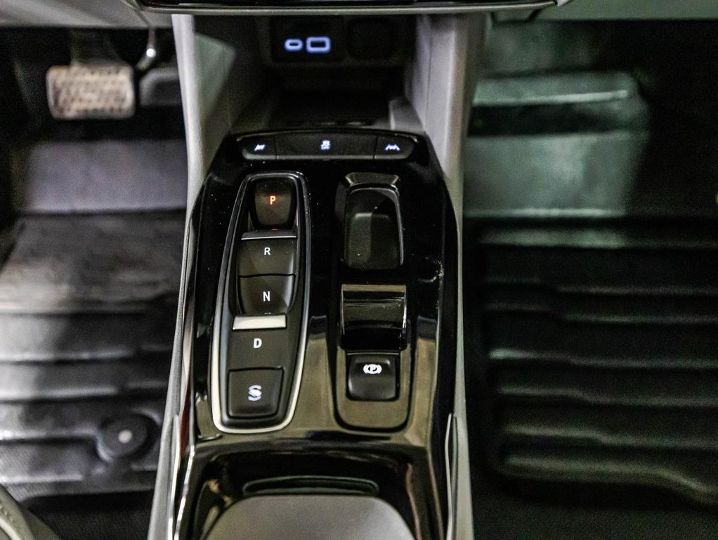 2022 Chevrolet Bolt EUV Premier 1 PROPRIO I JAMAIS ACCIDENT. I CUIR I SIEGES CHAUFFANTS I MAGS I DEMARREUR I CARPLAY I in , Quebec - 26 - w1024h768px