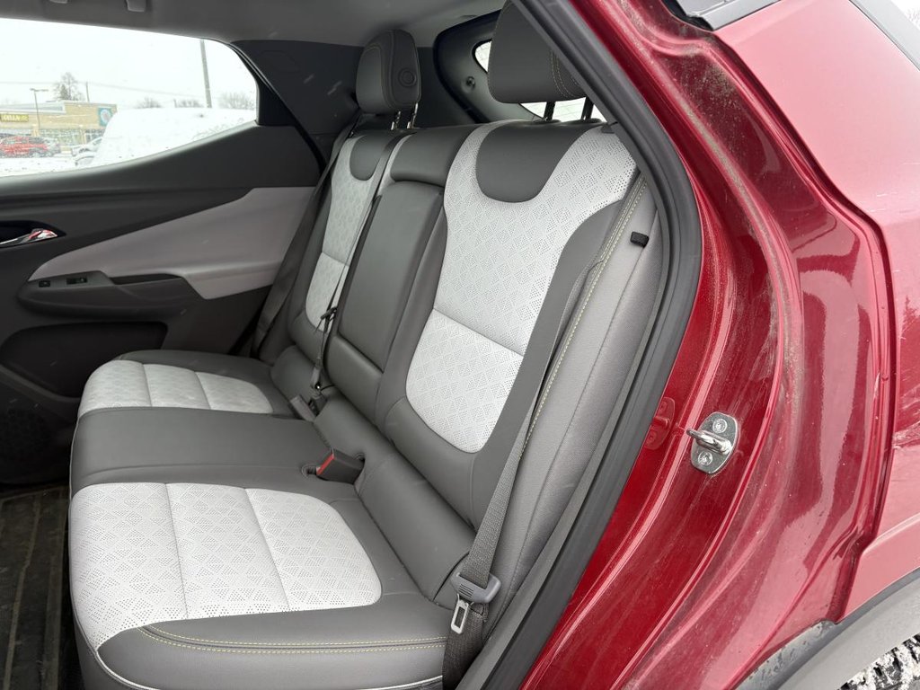 2022 Chevrolet Bolt EUV Premier 1 PROPRIO I JAMAIS ACCIDENT. I CUIR I SIEGES CHAUFFANTS I MAGS I DEMARREUR I CARPLAY I in , Quebec - 8 - w1024h768px