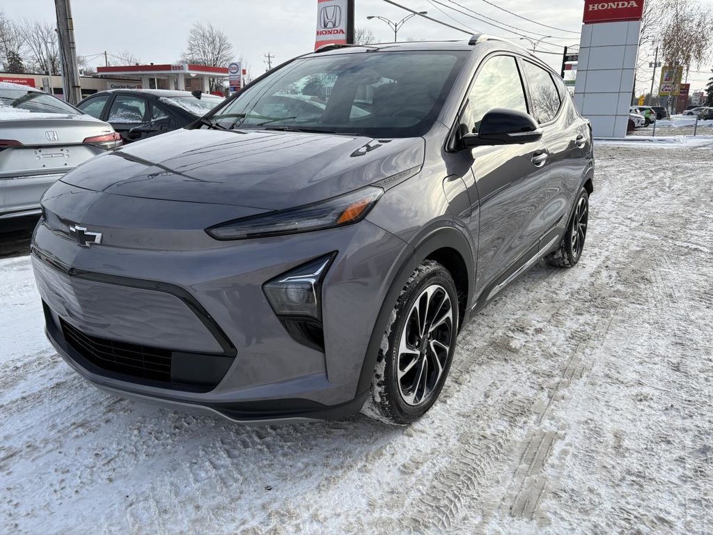 2022 Chevrolet Bolt EUV Premier 22 000 KM I CUIR I SIEGES CHAUFFANTS I CAMERA I CARPLAY I MAGS I SECURITE ACTIVE in , Quebec - 4 - w1024h768px
