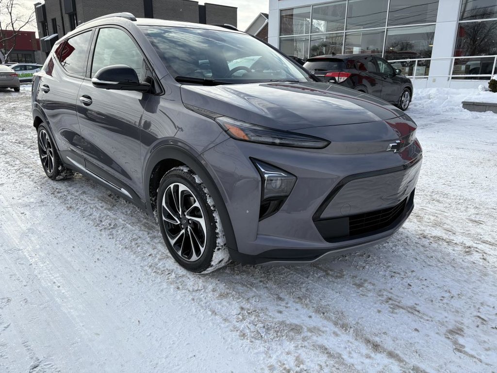2022 Chevrolet Bolt EUV Premier 22 000 KM I CUIR I SIEGES CHAUFFANTS I CAMERA I CARPLAY I MAGS I SECURITE ACTIVE in , Quebec - 3 - w1024h768px