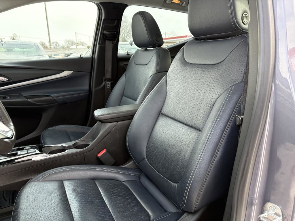 2022 Chevrolet Bolt EUV Premier 22 000 KM I CUIR I SIEGES CHAUFFANTS I CAMERA I CARPLAY I MAGS I SECURITE ACTIVE in , Quebec - 6 - w1024h768px