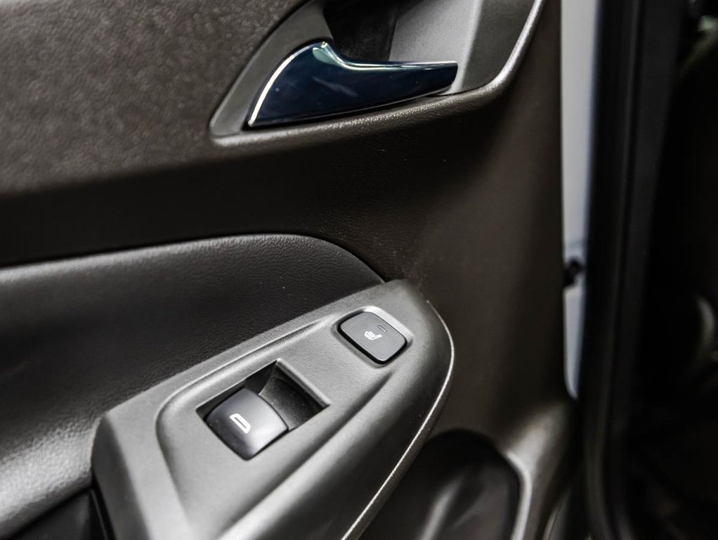 2023 Chevrolet Bolt EUV Premier Red Line edition Toit ouvrant in , Quebec - 13 - w1024h768px