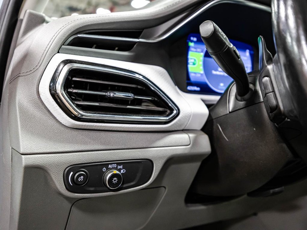 Chevrolet Bolt EUV Premier TOIT OUVRANT I CUIR I CARPLAY I SIEGES CHAUFFANTS I DEMARREUR I SECURITE ACTIVE 2023 à Montréal, Québec - 23 - w1024h768px