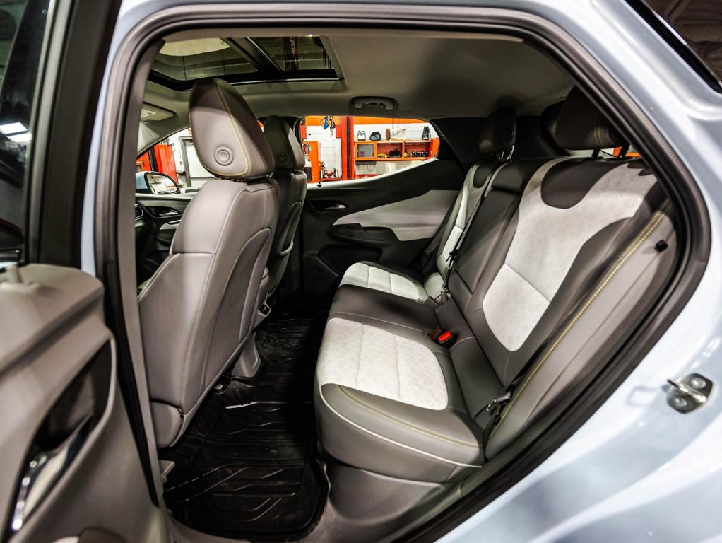 Chevrolet Bolt EUV Premier TOIT OUVRANT I CUIR I CARPLAY I SIEGES CHAUFFANTS I DEMARREUR I SECURITE ACTIVE 2023 à Montréal, Québec - 15 - w1024h768px
