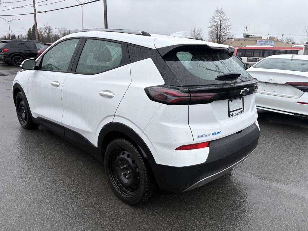 Chevrolet Bolt EUV LT 26 000 KM COMME NEUF I 8 PNEUS I CARPLAY I MAGS I SIEGES CHAUFFANTS I DEMARREUR 2023 à Montréal, Québec - 4 - w1024h768px