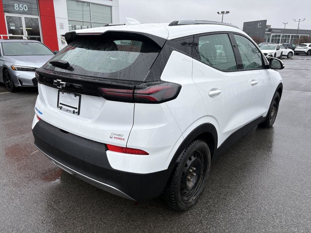 Chevrolet Bolt EUV LT 26 000 KM COMME NEUF I 8 PNEUS I CARPLAY I MAGS I SIEGES CHAUFFANTS I DEMARREUR 2023 à Montréal, Québec - 5 - w1024h768px