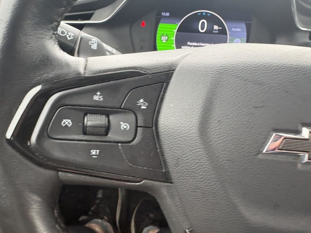 Chevrolet Bolt EUV LT 8 PNEUS I CARPLAY I MAGS I SIEGES CHAUFFANTS I CAMERA I DEMARREUR I  SECURITE ACTIVE 2023 à Montréal, Québec - 11 - w1024h768px